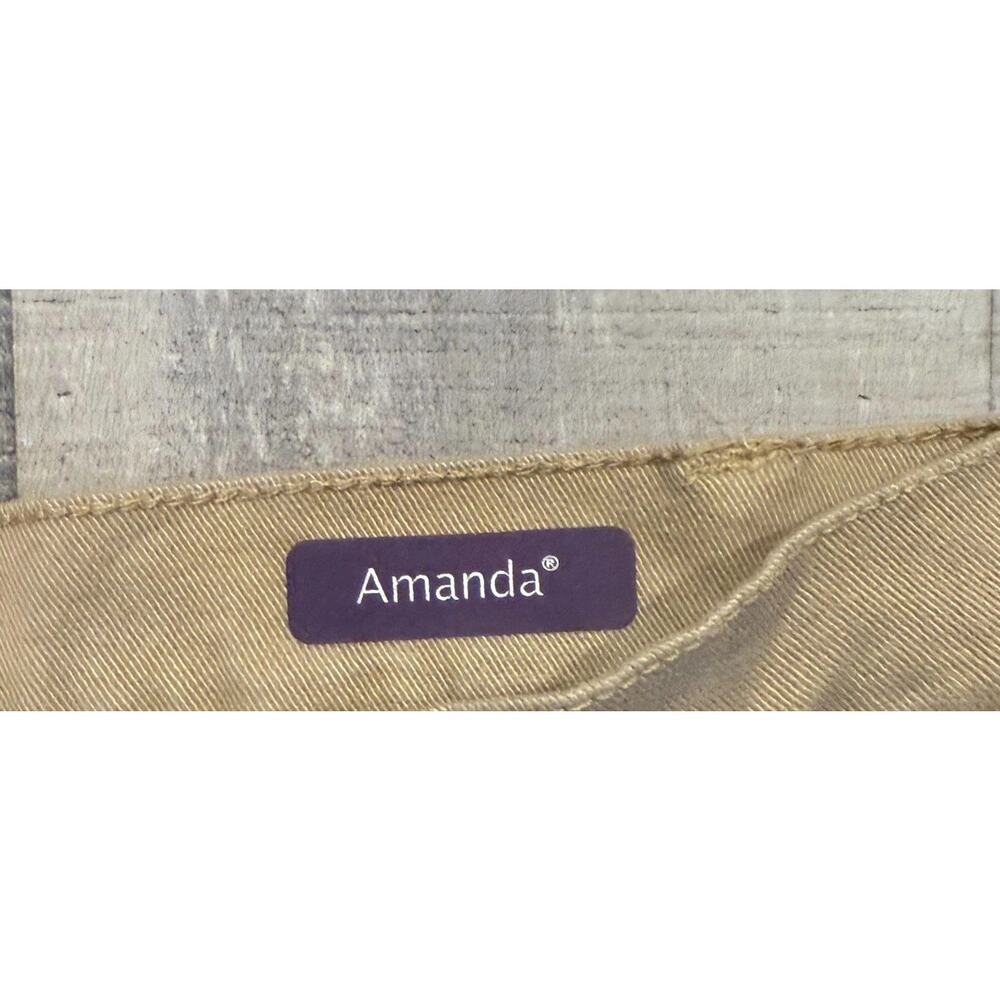 Gloria Vanderbilt Jeans Womens Size 14P Beige Straight Leg Flat Front Pockets - Picture 3 of 9